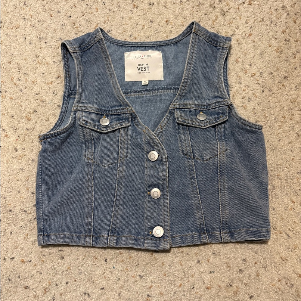 Ultra Flirt Blue Denim Crop Top